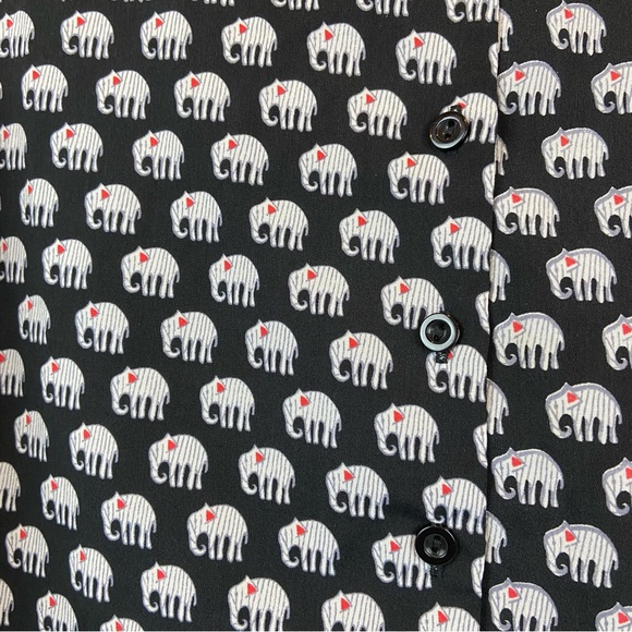 Influence Elephant Black Button Front Top Blouse Short Sleeve Size 14 Cropped - Picture 4 of 6